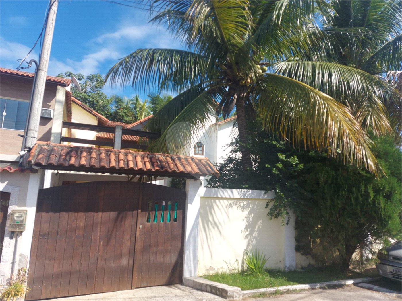 Casa à venda com 4 quartos, sendo 1 suíte, no condomínio River Plate, Rio de Janeiro - RJ