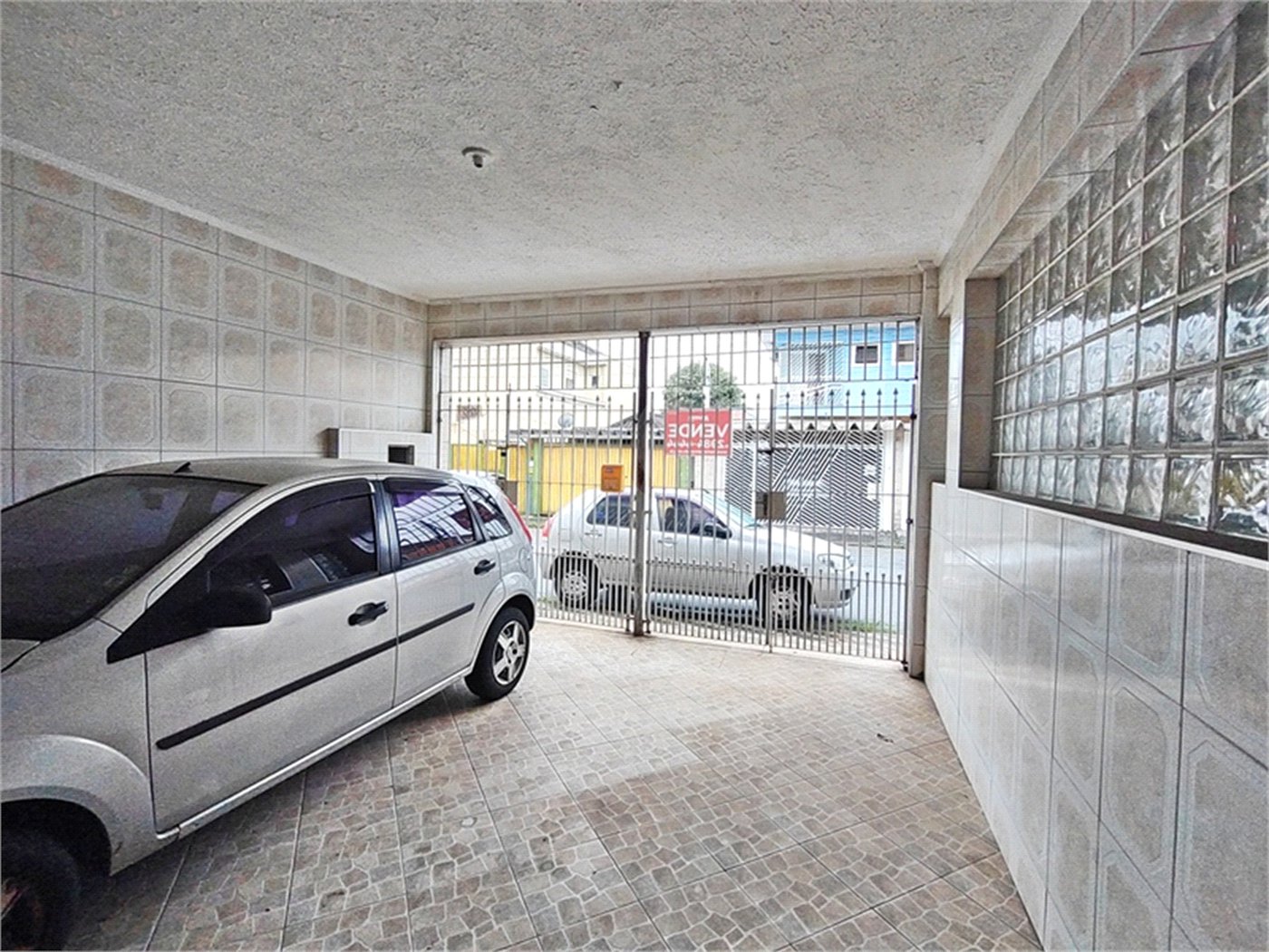 Sobrado à venda com 2 quartos em Vila Nivi, São Paulo, SP
