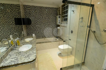 Apartamento à venda com 5 quartos, sendo 2 suítes, em Tijuca, Rio de Janeiro, RJ