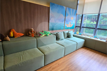 Apartamento à venda com 2 suítes em Jardim Morumbi, São Paulo, SP