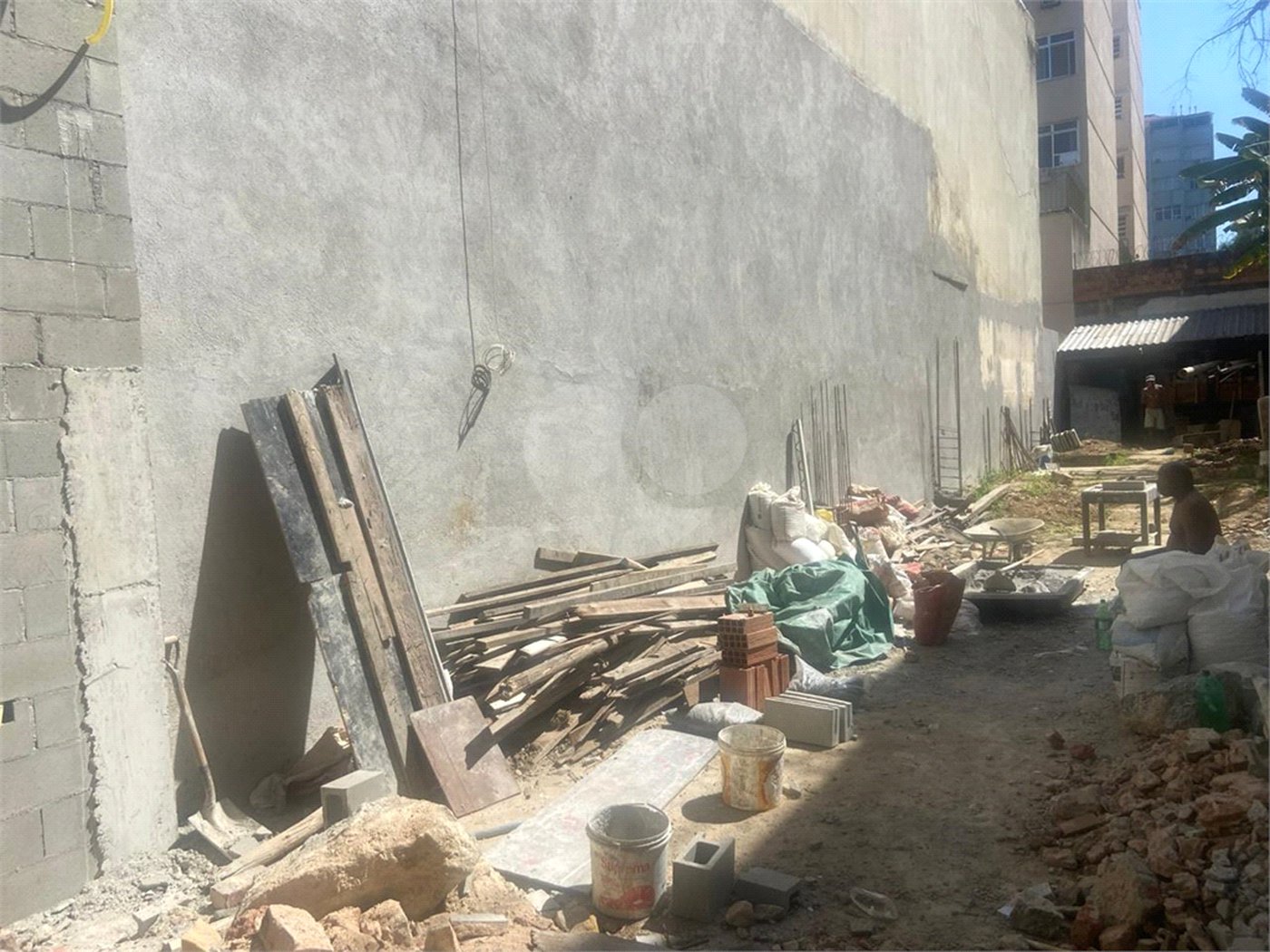 Terreno à venda com 1 suíte, em Maracanã, Rio de Janeiro, RJ
