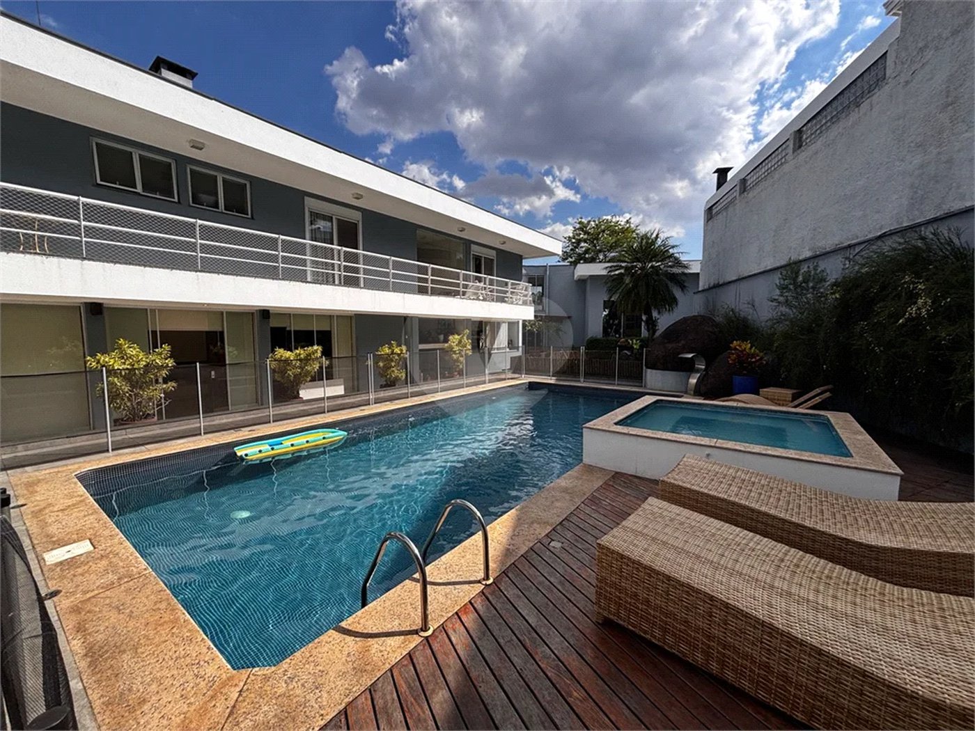 Casa à venda com 5 suítes em Tremembé, São Paulo, SP