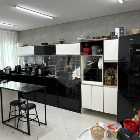 Casa à venda com 4 suítes em Vila Lavínia, Mogi das Cruzes, SP