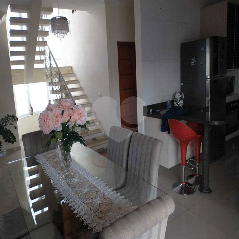 Casa para alugar com 3 quartos, sendo 1 suíte, no condomínio Portal dos Ipês, Indaiatuba - SP