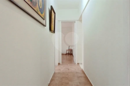 APARTAMENTO 2 QUARTOS (+1 REV.) MOBILIADO P/ALUGAR NO GUARUJÁ/PITANGUEIRAS 96m2 VISTA MAR