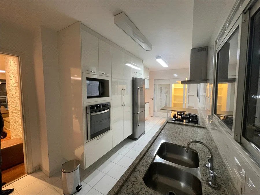 Apartamento para alugar com 3 suítes em Vila Leopoldina, São Paulo, SP