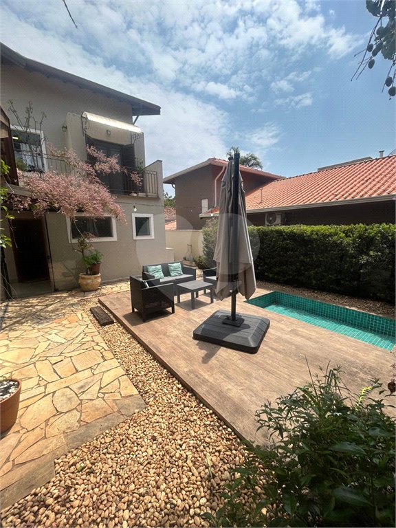 Casa à venda com 3 suítes no condomínio Braziliana, Valinhos - SP