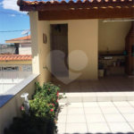Casa à venda com 3 quartos, sendo 1 suíte, no condomínio Coelho III, São Paulo - SP