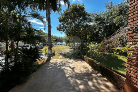 Chácara à venda com 3 quartos, sendo 1 suíte, no Centro, Três Lagoas, MS