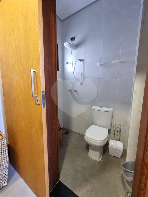 Casa à venda com 3 suítes no condomínio Campo de Toscana, Vinhedo - SP