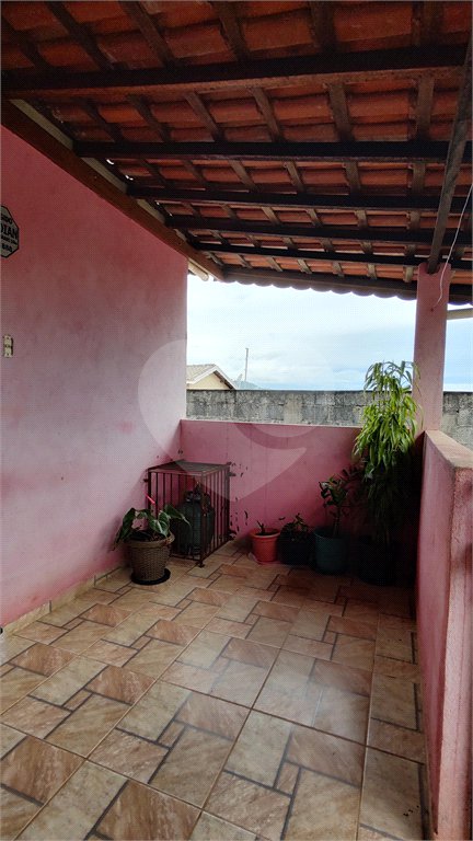 Casa à venda com 3 quartos, sendo 1 suíte, em Vila Santa Helena, Atibaia, SP