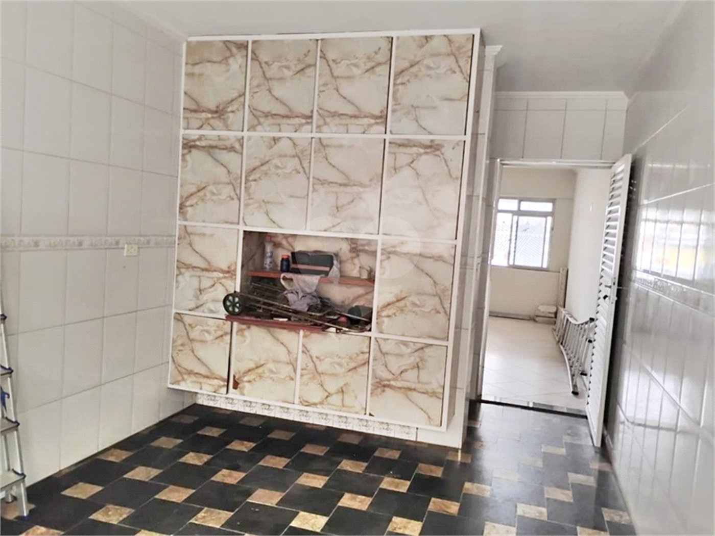 Sobrado à venda com 2 quartos em Vila Nivi, São Paulo, SP