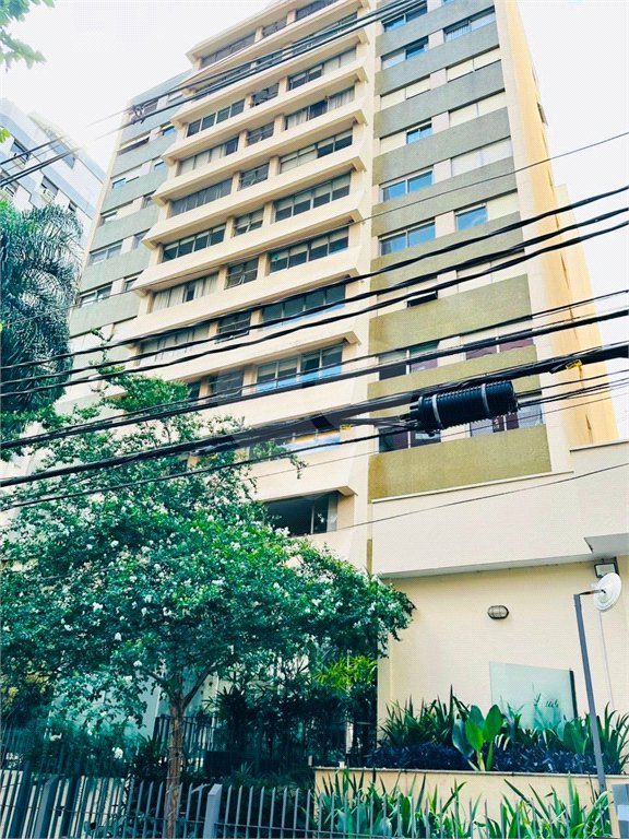 Apartamento à venda ou para alugar com 4 quartos, sendo 1 suíte, em Itaim Bibi, São Paulo, SP