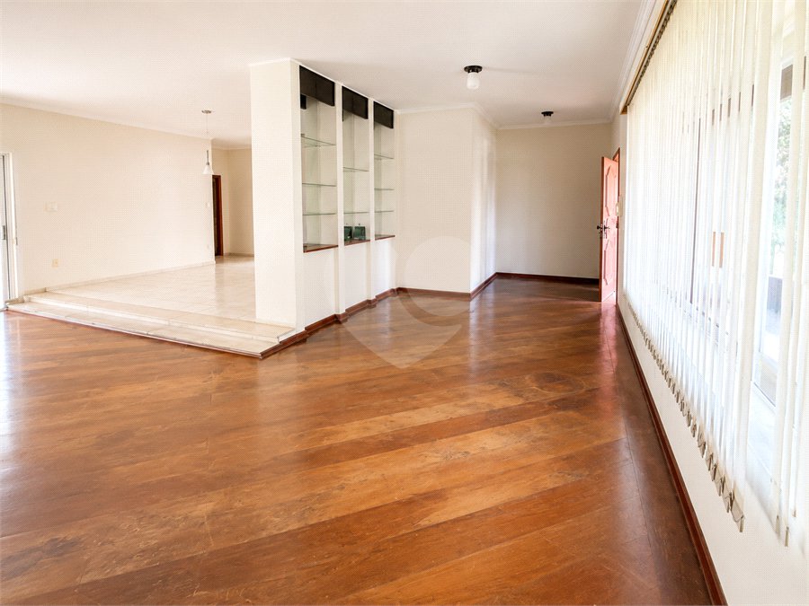 Casa Térrea para alugar com 4 quartos, sendo 1 suíte,  em Jardim América, Sorocaba, SP