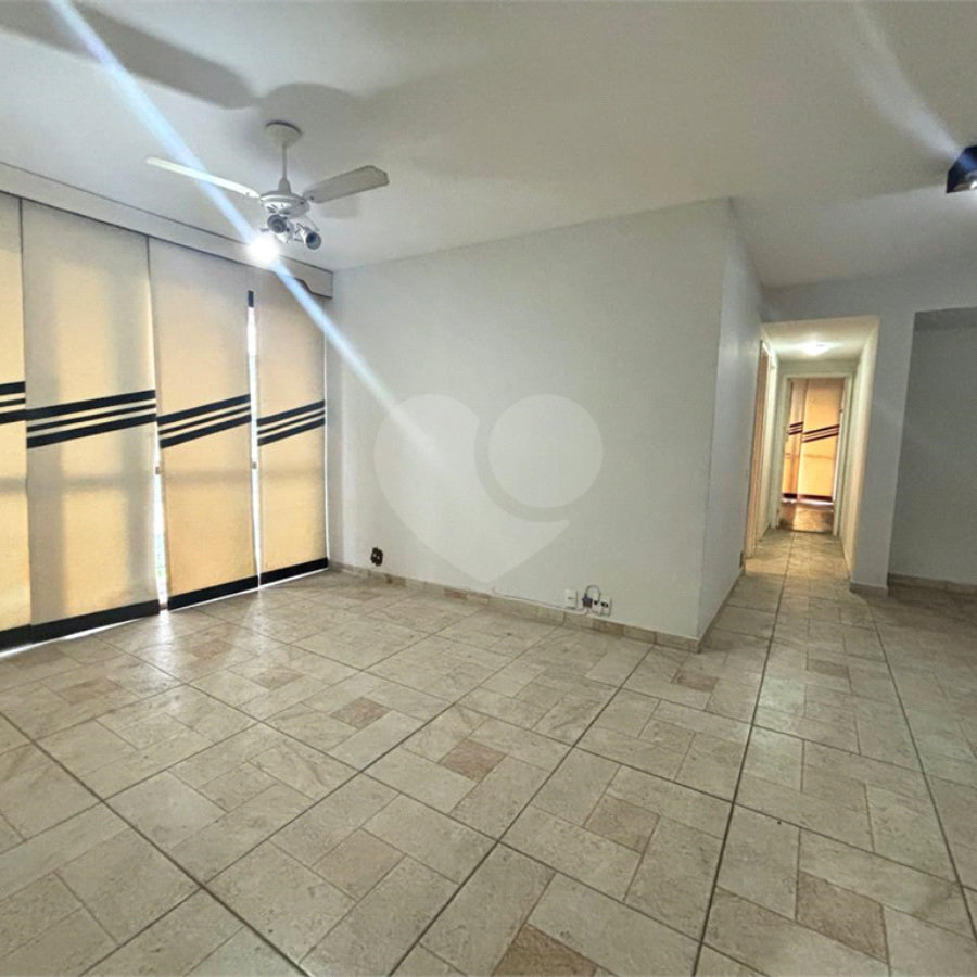 Apartamento à venda com 3 quartos, sendo 1 suíte, em Tijuca, Rio de Janeiro, RJ