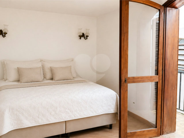 Casa à venda com 3 quartos, sendo 1 suíte,  em Guarapiranga, São Paulo, SP