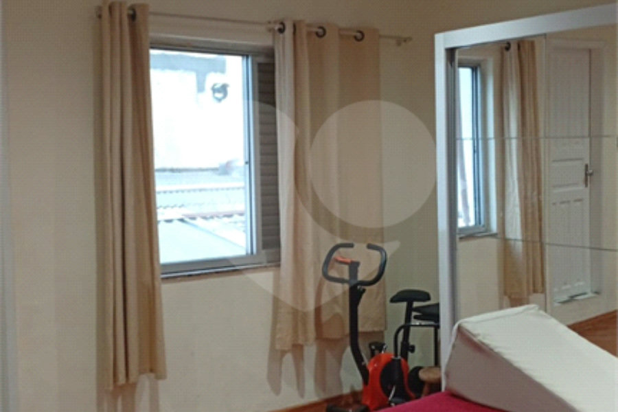 Casa de Vila à venda com 2 quartos, sendo 1 suíte, em Bom Retiro, São Paulo, SP