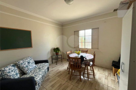 Casa à venda com 4 quartos, sendo 2 suítes, em Chapada Grande, Itapetininga, SP