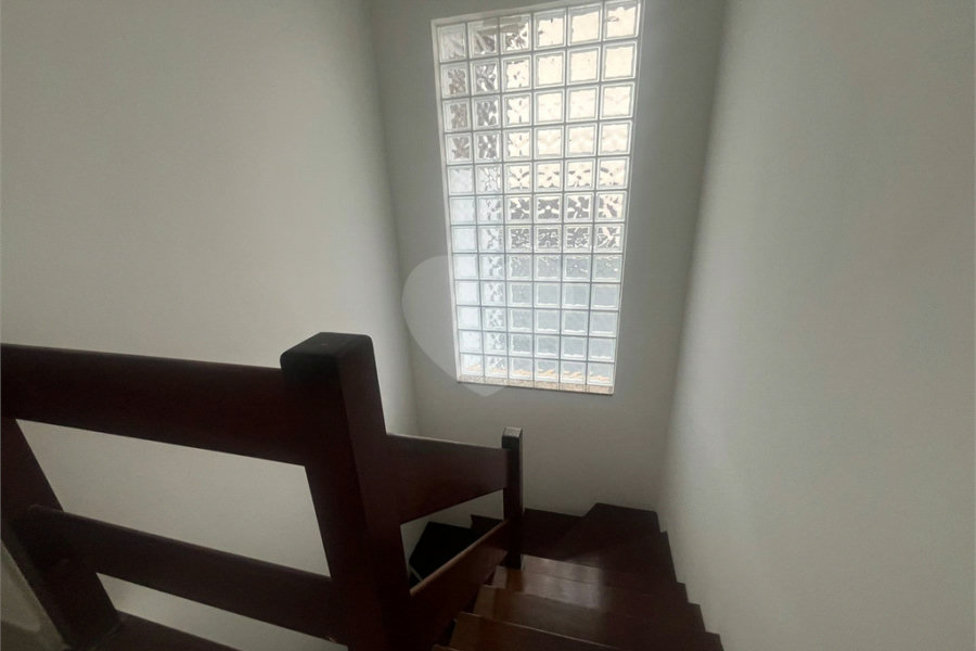 Sobrado à venda com 3 quartos, sendo 1 suíte, em Tremembé, São Paulo, SP