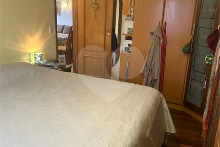 Apartamento à venda com 3 quartos, sendo 1 suíte,  em Vila Santo Estéfano, São Paulo, SP