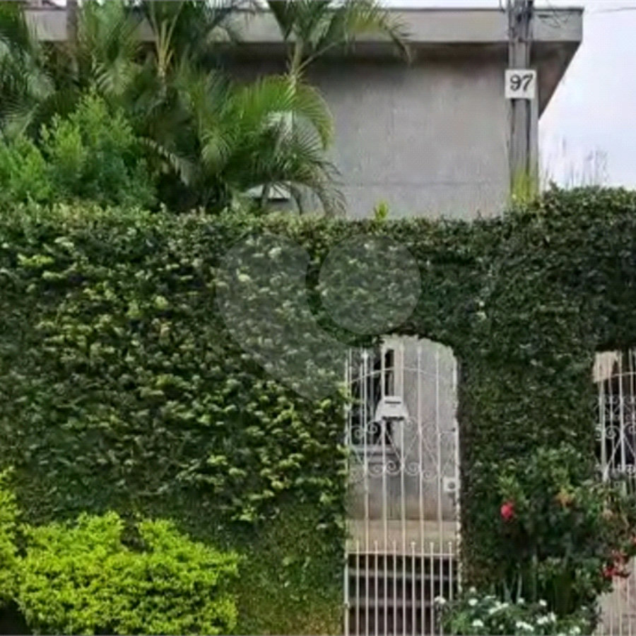 Sobrado à venda com 3 quartos, sendo 1 suíte, em Vila Vessoni, São Paulo, SP