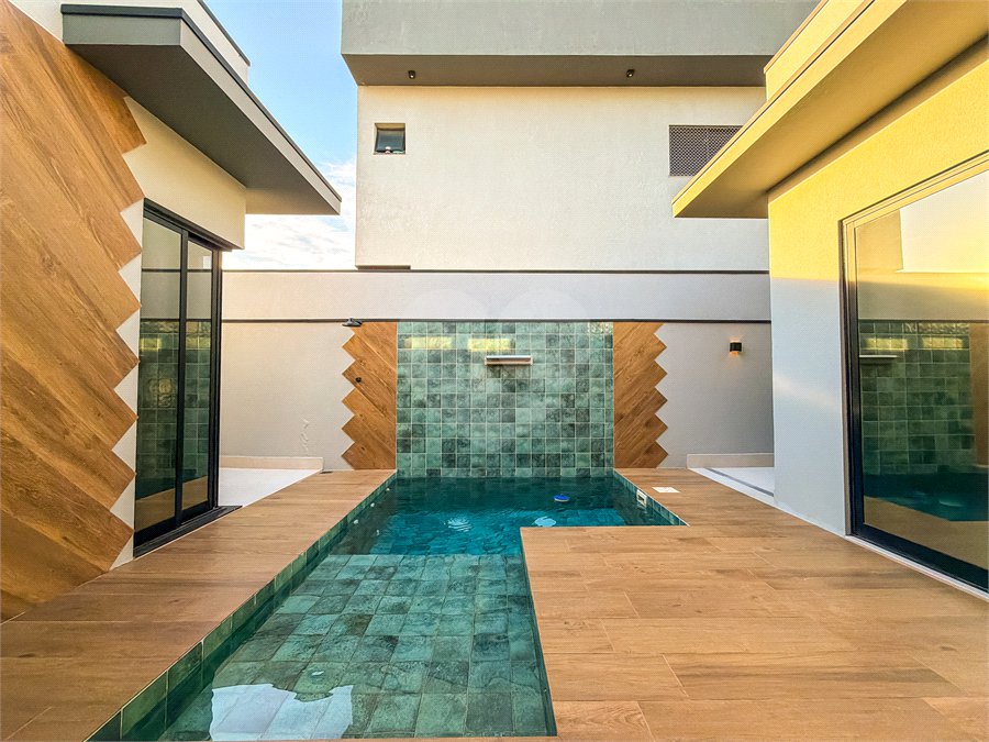 Casa à venda com 3 suítes no condomínio Residencial Duas Marias, Indaiatuba - SP