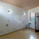 Casa à venda com 4 quartos, sendo 2 suítes, em Perdizes, São Paulo, SP
