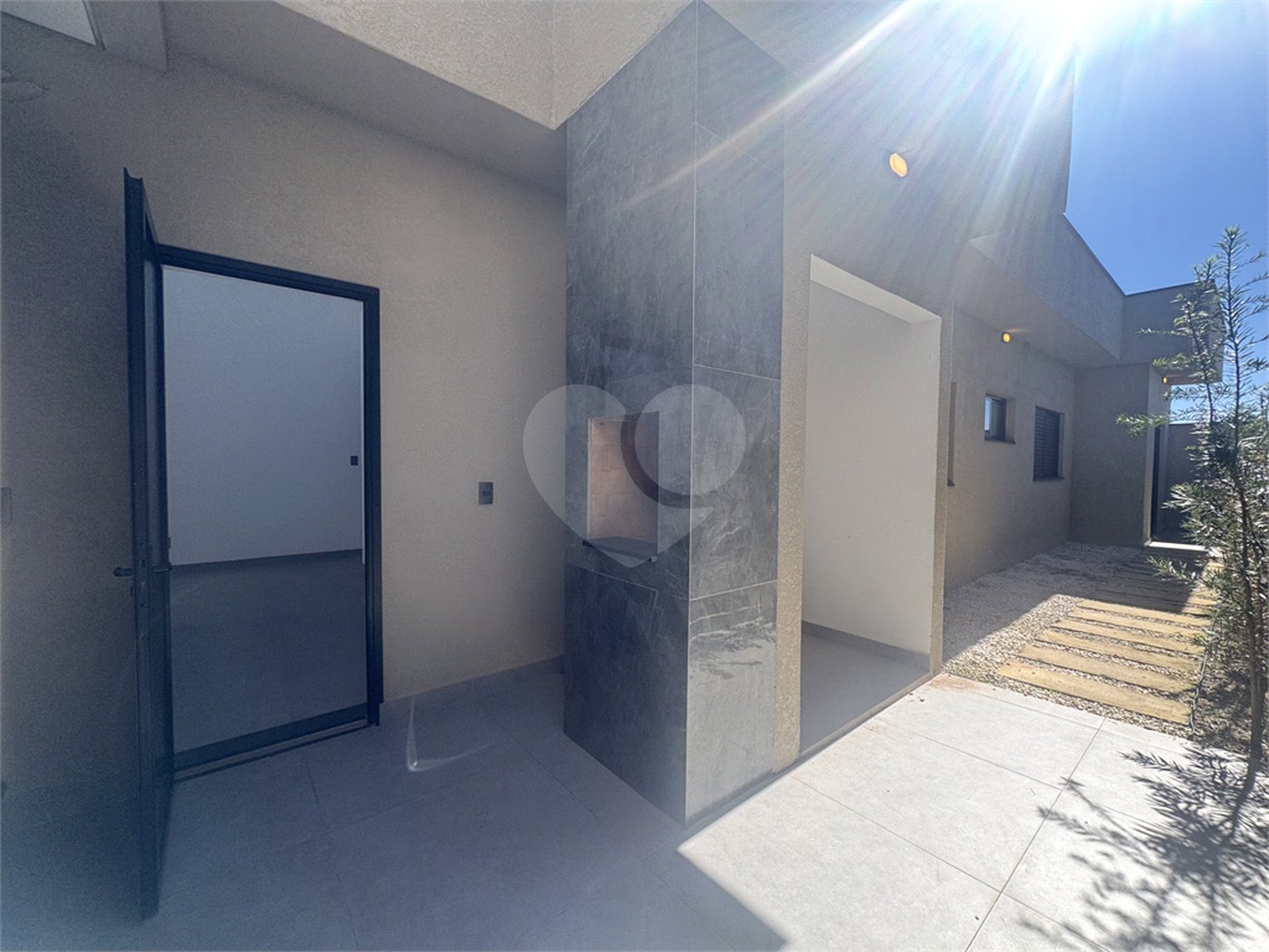 Casa à venda com 3 quartos, sendo 1 suíte, no condomínio Residencial Villagio Wanel, Sorocaba - SP
