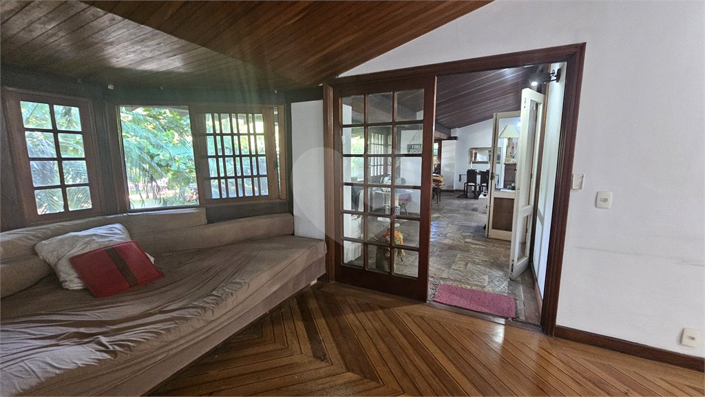 Casa em condomínio à venda com 5 quartos, sendo 3 suítes, em Barra da Tijuca, Rio de Janeiro, RJ
