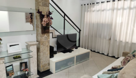 Sobrado à venda com 2 suítes em Vila Maria, São Paulo, SP