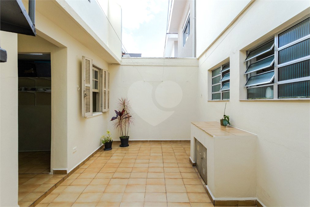 Casa à venda com 3 quartos, sendo 1 suíte, em Vila Cordeiro, São Paulo, SP
