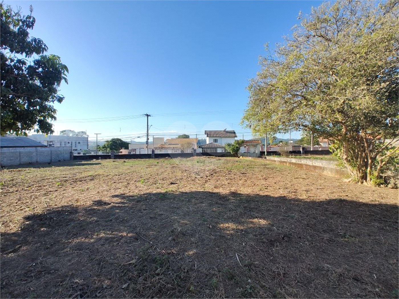 Terreno à venda em Jardim dos Pinheiros, Atibaia, SP