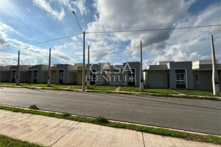 Casa em condomínio à venda com 2 quartos em Aparecidinha, Sorocaba, SP