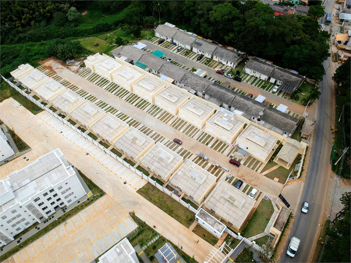 Casa à venda com 3 quartos no condomínio Residencial Vila D`ouro, Cotia - SP