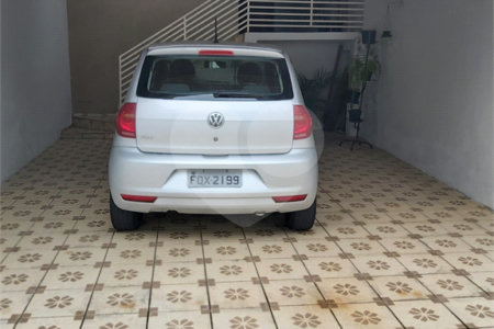 Sobrado à venda com 3 quartos, sendo 1 suíte,  em Vila Bernadotti, Mogi das Cruzes, SP