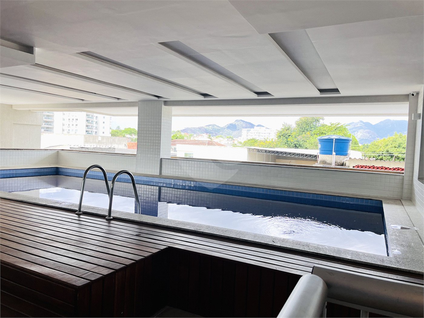 Apartamento à venda com 2 quartos, sendo 1 suíte, em Campo Grande, Rio de Janeiro, RJ