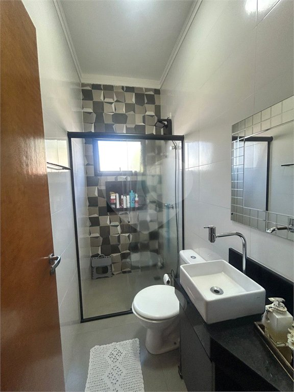 Casa à venda com 3 quartos, sendo 1 suíte, no condomínio Terras de São Francisco, Sorocaba - SP