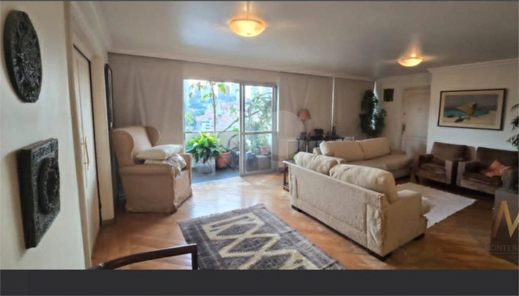 Apartamento à venda com 3 quartos, sendo 1 suíte,  em Paraíso do Morumbi, São Paulo, SP