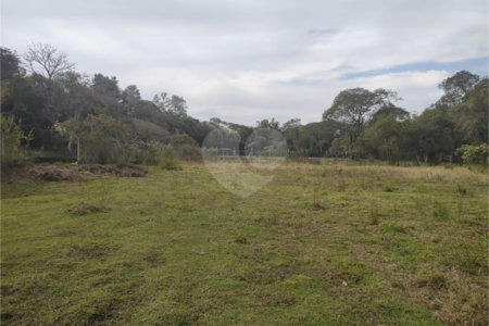 Sítio à venda com 3 quartos, sendo 2 suítes,  em Cachoeira, Atibaia, SP