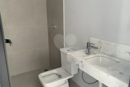 Casa à venda ou para alugar com 4 quartos, sendo 3 suítes, no condomínio Alphaville Nova Esplanada 1, Votorantim - SP