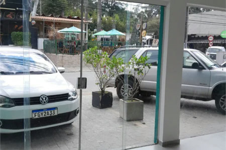 Alugo Loja na Granja Viana