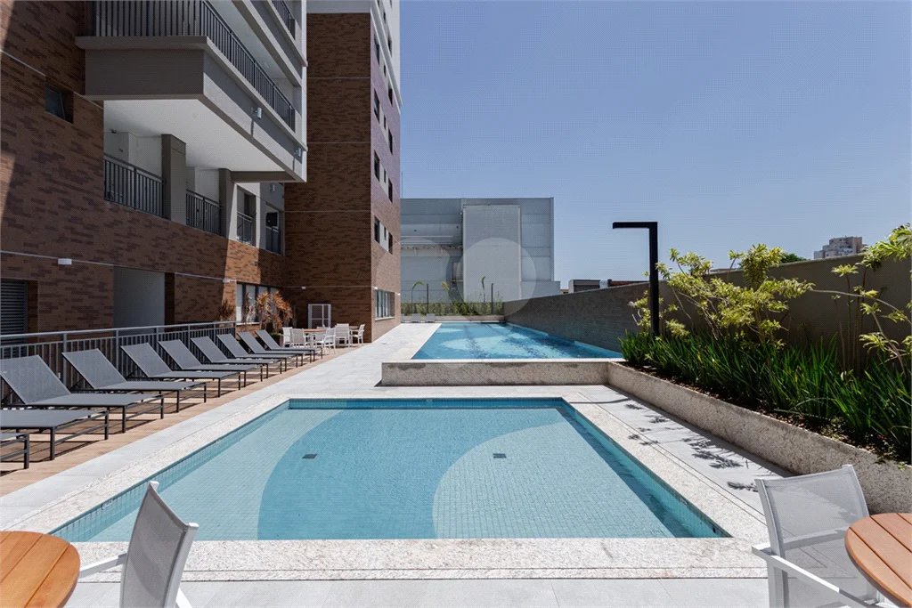 Apartamento à venda, 160m², 4 dormitórios, sendo 3 suítes, 2 vagas de garagem!