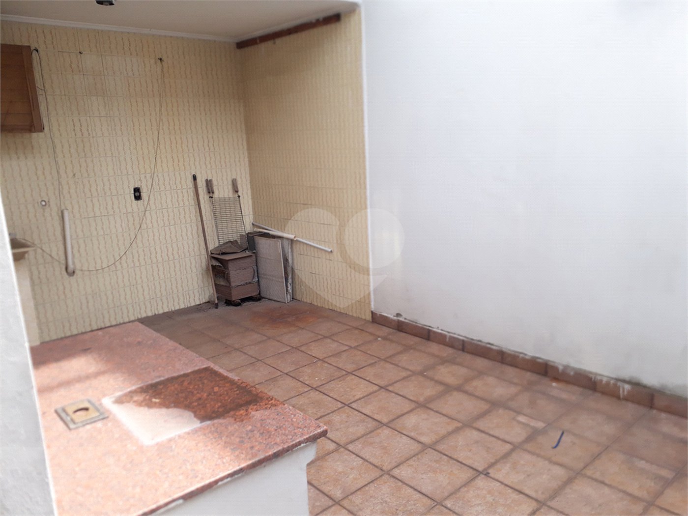 Sobrado à venda com 3 quartos, sendo 1 suíte, em Tremembé, São Paulo, SP