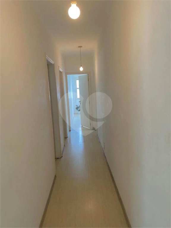 Apartamento à venda com 3 quartos, sendo 1 suíte, em Cerqueira César, São Paulo, SP