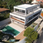 Casa à venda com 4 suítes em Jardim Itaperi, Atibaia, SP