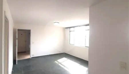 Apartamento à venda com 2 quartos em Santo Amaro, São Paulo, SP