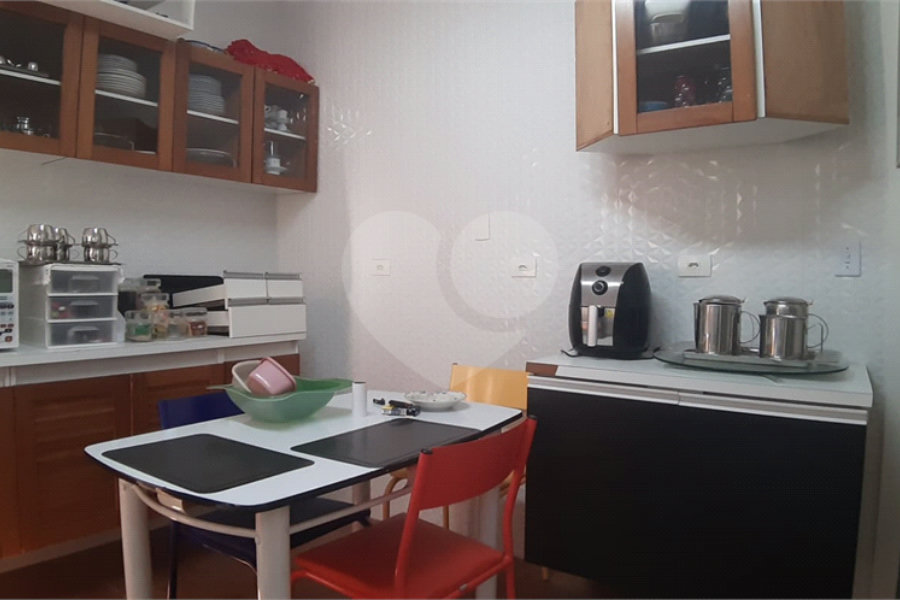 Sobrado à venda com 2 quartos em Santana, São Paulo, SP