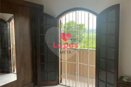 Casa à venda com 3 quartos, sendo 1 suíte, em Jardim das Indústrias, São José dos Campos, SP