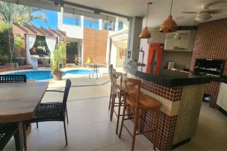 Casa à venda com 3 suítes no condomínio Vivendas do Lago, Sorocaba - SP