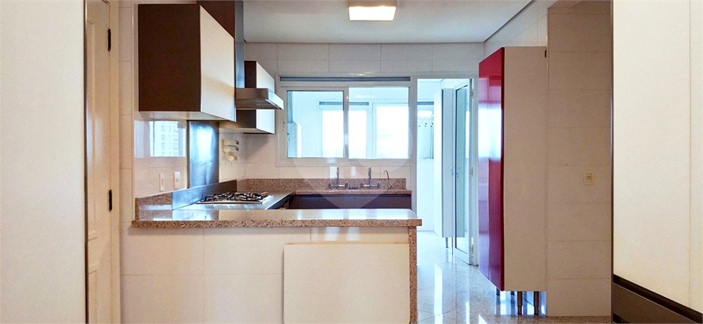 Apartamento para alugar com 2 suítes em Jardim Panorama, São Paulo, SP